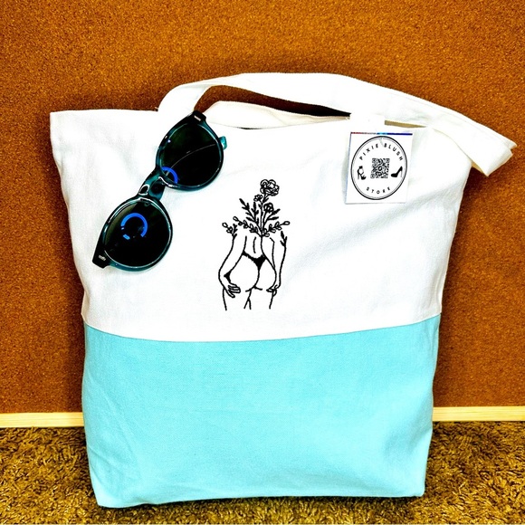 FLOWER BODY EMBROIDERY TOTE BAG - Picture 1 of 7